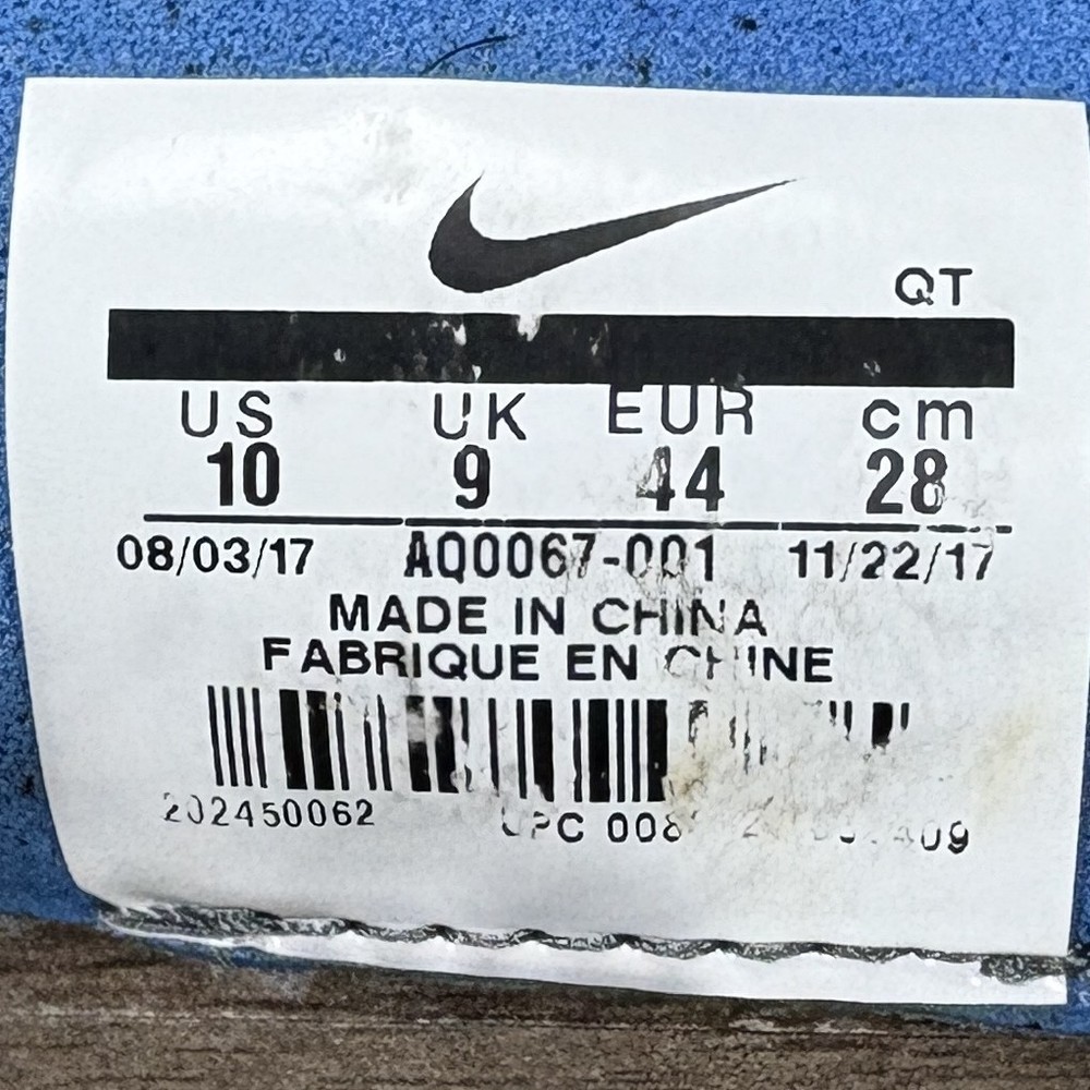 Nike Epic React Flyknit Black Gray Mens US Size 10 AQ0067-001 Running Shoes - Picture 9 of 9